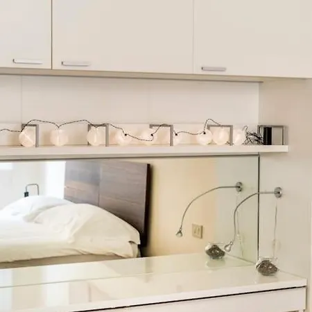Relax Like Home, Piazza Santa Croce, With Balcony *